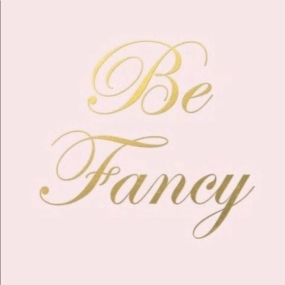 🌟Beautiful Embroidered Pillow - Picture 10 of 16